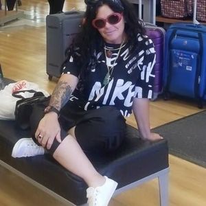 Meet your Posher, La chikitona chikitona